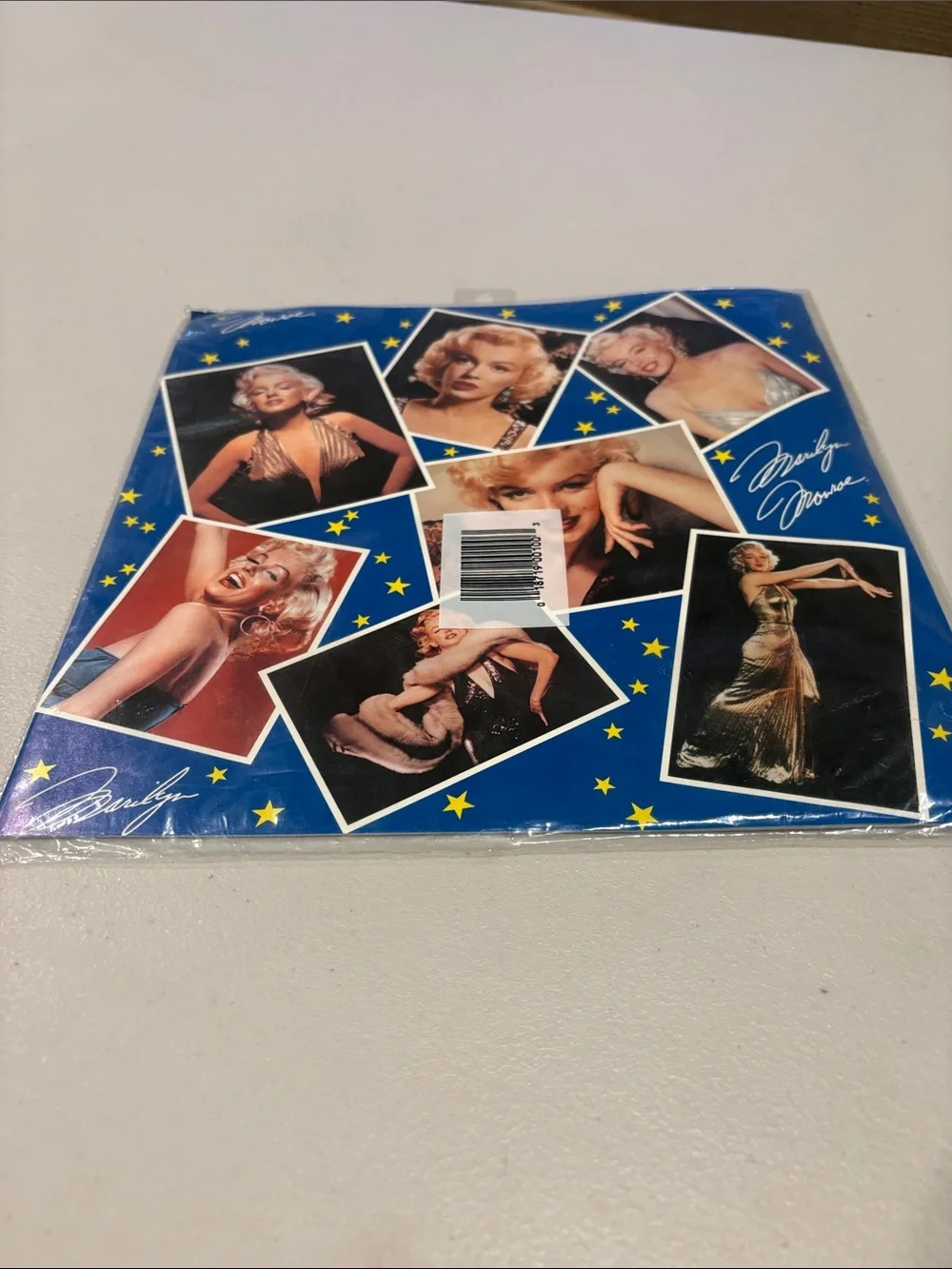 Marilyn Monroe Gift Wrap Wrapping Paper Gift Wrap NWT. RARE. Rock Wraps